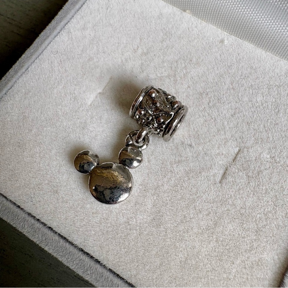 Silver Dangle Bead Charm Mouse w/ Rhinestones for Bracelet Necklace Jewelry - Picture 4 of 9